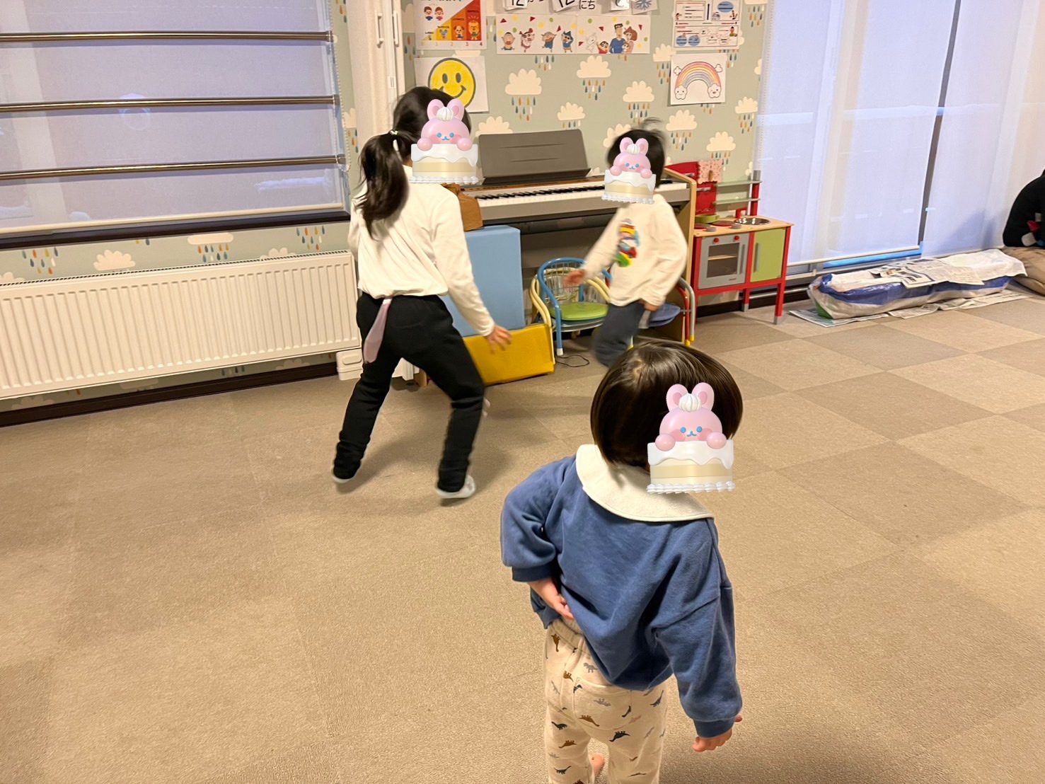室内で過ごしました☃
