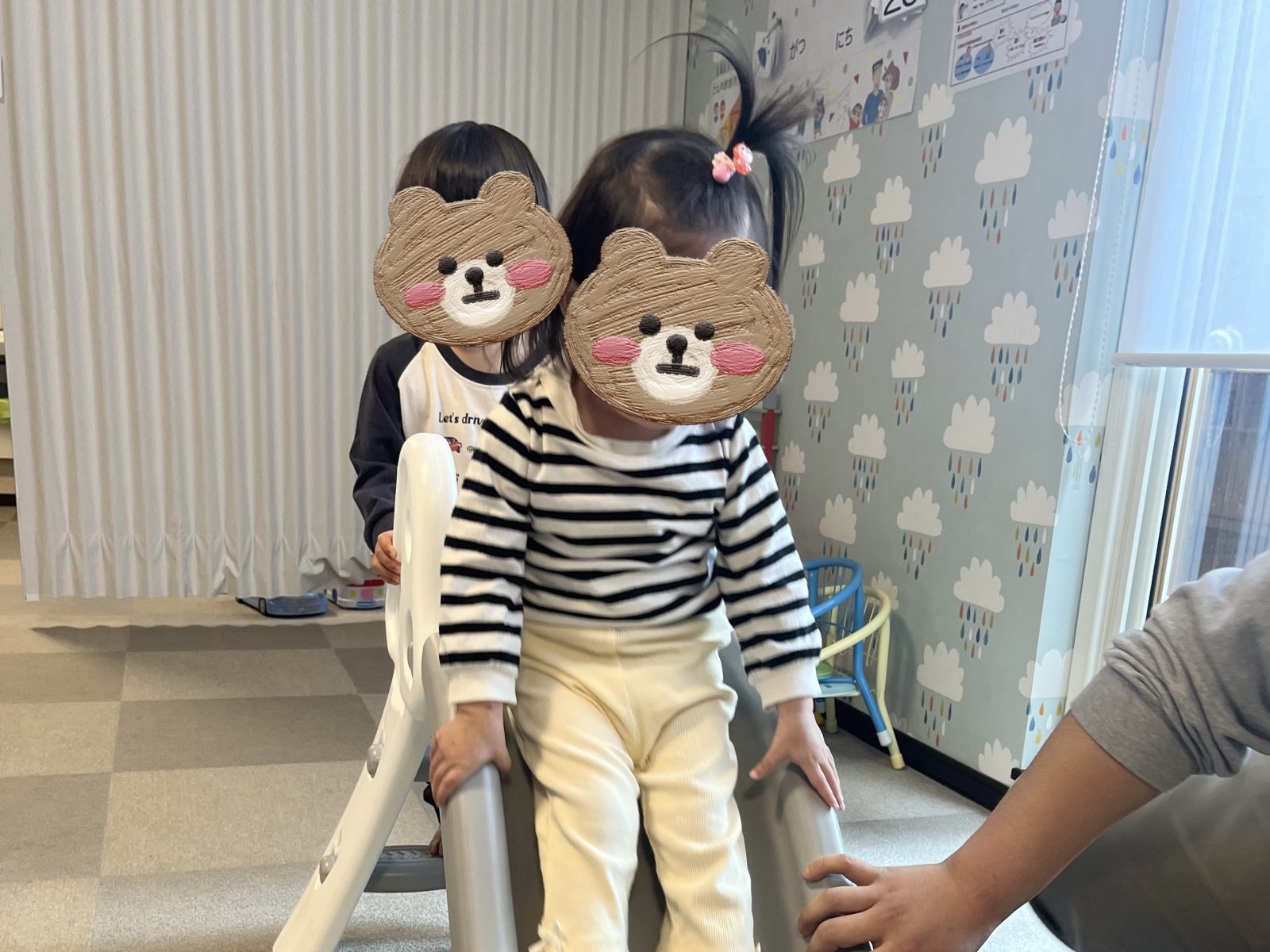 カエルのカスタネット🐸&コロコロ転がせ‼️競争