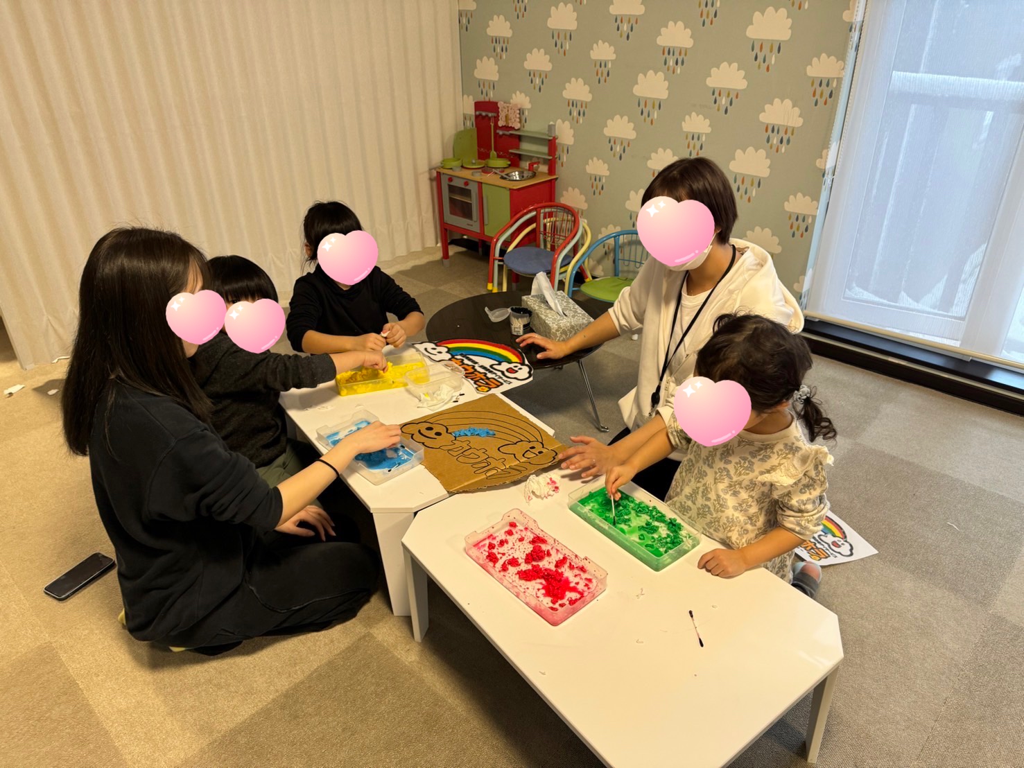ちあふるひがし&ティッシュでカウホラ作り🌈