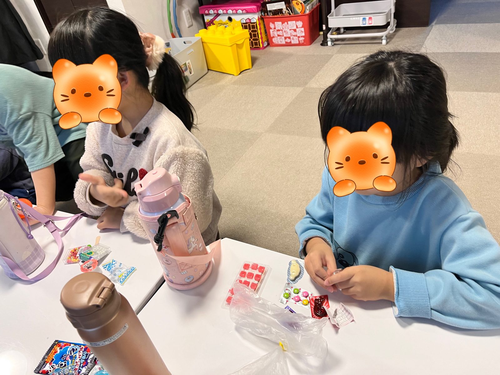 駄菓子を買いに行ってきたよ♬