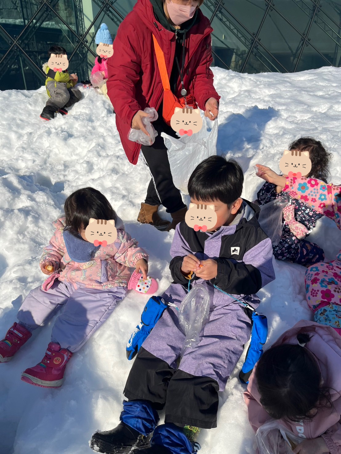 新聞紙びりびり&モエレ山🏔